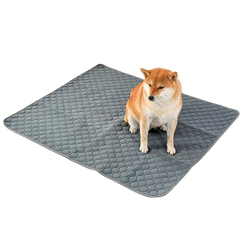 1pc Plaid Reusable Non-Slip Pet Mat for Dogs and Cats - Ultra Absorbent Washable Dog Pee Pad for Easy Training and Housebreaking - Saves Money, Reduces Waste, and Perfect for Extra Small to Large Breed Dogs