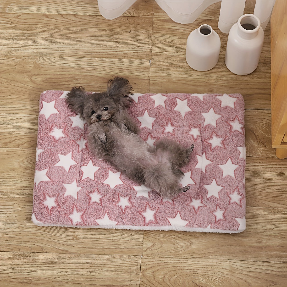 Pet Warm Thickened Mats, Premium Plush Flannel Cushion Indoor Plush Cat Blankets