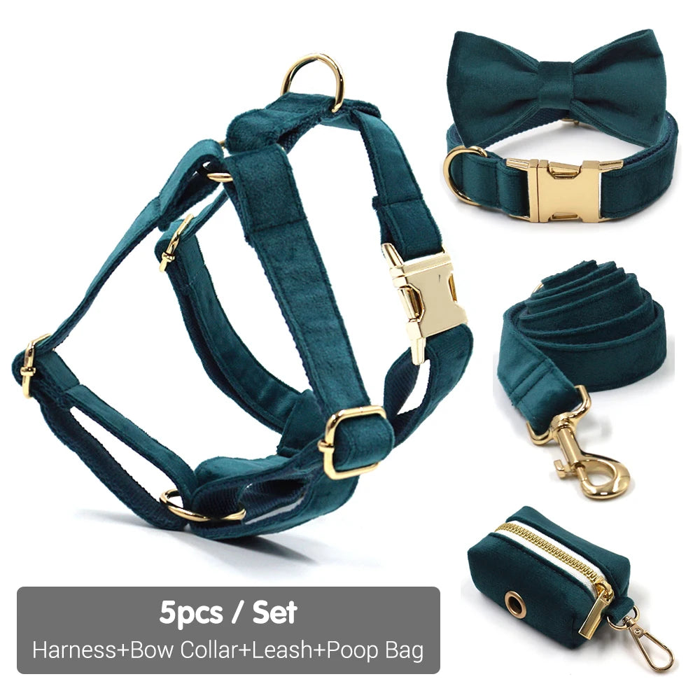 Vintage Emerald Green Dog Harness Personalized Thick Velvet Luxury Dog Collar with Leash Poop Bags Adjustable Bowtie Dog Collar